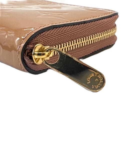 LOUIS VUITTON（ルイ ヴィトン）LOUIS VUITTON (ルイ ヴィトン) LOUIS VUITTON　ヴェルニ　コインケース ベージュの古着・服飾アイテム