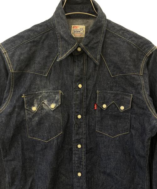 LEVI'S VINTAGE CLOTHING（リーバイス ビンテージ クロージング）LEVI'S VINTAGE CLOTHING (リーバイス ビンテージ クロージング) LEVI'S VINTAGE CLOTHING　ショートホーン復刻モデル　90sウェスタンシャツ 米国バレンシア工場製 ネイビー サイズ:Mの古着・服飾アイテム