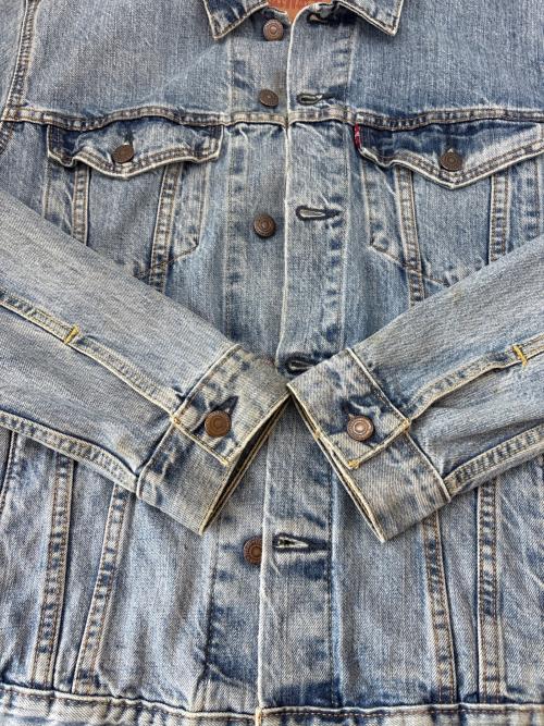 LEVI'S（リーバイス）LEVI'S (リーバイス) LEVI'S 　72334 　3rdデニムジャケット インディゴ サイズ:Mの古着・服飾アイテム