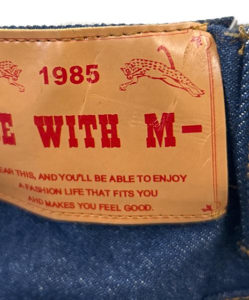 B.W.M（Be with M Misayo）B.W.M (Be with M Misayo) niko and (ニコアンド) デニムパンツ インディゴ サイズ:Ｍ 未使用品の古着・服飾アイテム