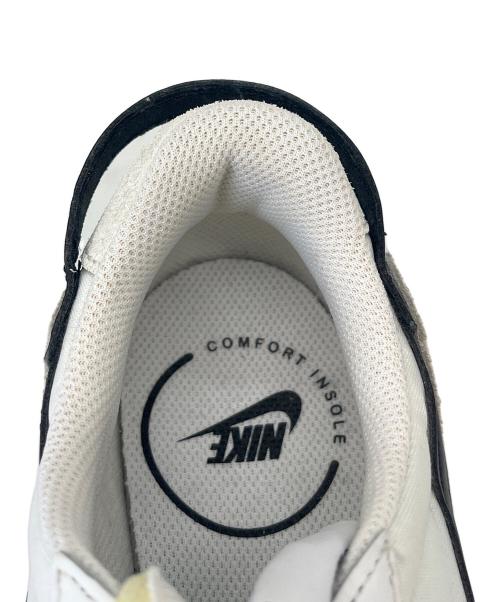 NIKE（ナイキ）NIKE (ナイキ) NIKE スニーカー ホワイト×ブラック サイズ:24.0の古着・服飾アイテム