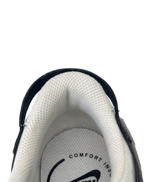 NIKE（ナイキ）NIKE (ナイキ) NIKE スニーカー ホワイト×ブラック サイズ:24.0の古着・服飾アイテム