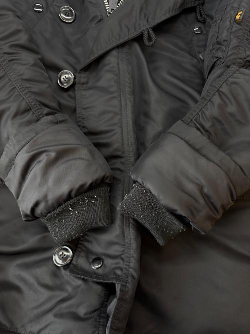 ALPHA INDUSTRIES（アルファインダストリーズ）ALPHA INDUSTRIES (アルファインダストリーズ) ALPHA INDUSTRIES 　N-3B ブラック サイズ:Sの古着・服飾アイテム