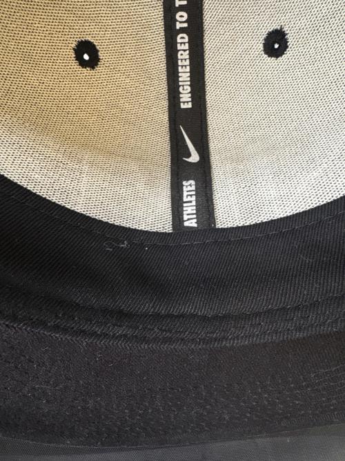 NIKE（ナイキ）NIKE (ナイキ) NIKE　DOVER STREET MARKET パイソンレザー　キャップ　 ブラック サイズ:56cmの古着・服飾アイテム