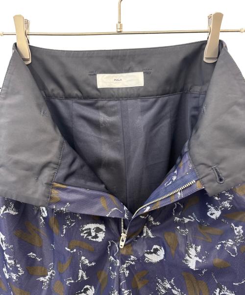 TOGA PULLA（トーガ プルラ）TOGA PULLA (トーガ プルラ) TOGA PULLA　ポリエステルメッシュプリントショートパンツ　ショートパンツ ネイビー サイズ:36の古着・服飾アイテム
