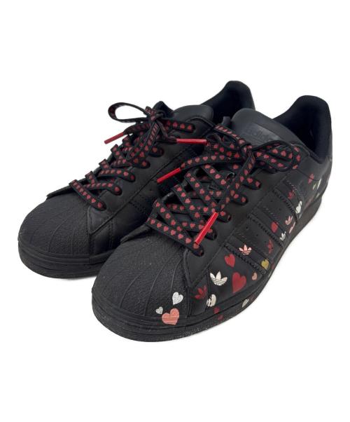 adidas（アディダス）adidas (アディダス) adidas　ローカットスニーカー　ハート柄 ブラック サイズ:25.5の古着・服飾アイテム