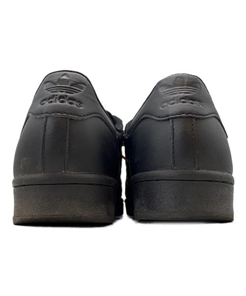adidas（アディダス）adidas (アディダス) adidas　ローカットスニーカー　ハート柄 ブラック サイズ:25.5の古着・服飾アイテム