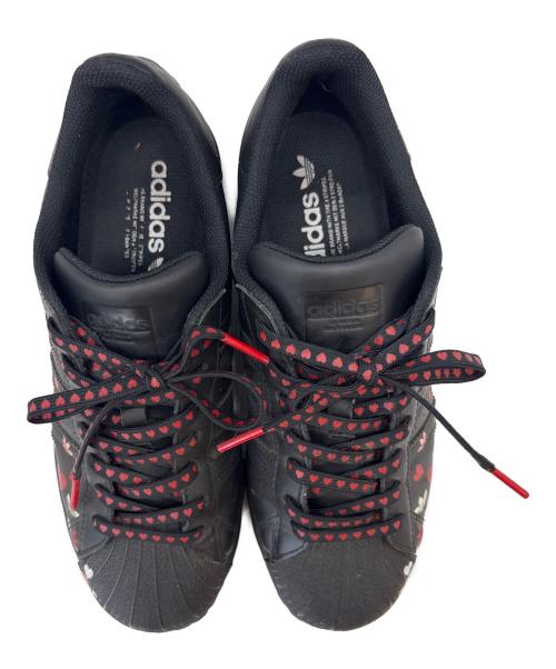 adidas（アディダス）adidas (アディダス) adidas　ローカットスニーカー　ハート柄 ブラック サイズ:25.5の古着・服飾アイテム