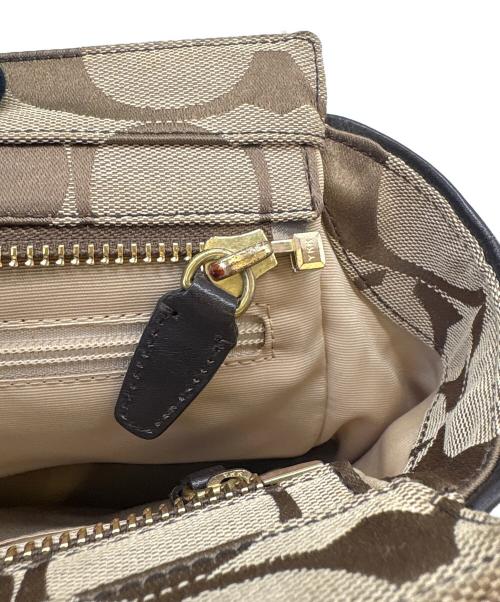 COACH（コーチ）COACH (コーチ) COACH　シグネチャー　ハンドバッグ ベージュの古着・服飾アイテム