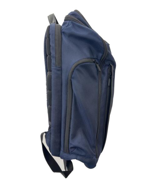 VICTORINOX（ビクトリノックス）VICTORINOX (ビクトリノックス) アルトモント プロフェッショナル エッセンシャル ラップトップ バックパック　バックパック ネイビーの古着・服飾アイテム