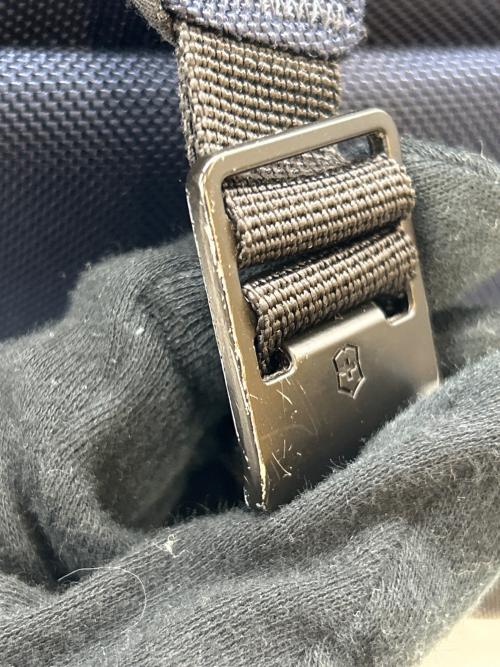 VICTORINOX（ビクトリノックス）VICTORINOX (ビクトリノックス) アルトモント プロフェッショナル エッセンシャル ラップトップ バックパック　バックパック ネイビーの古着・服飾アイテム