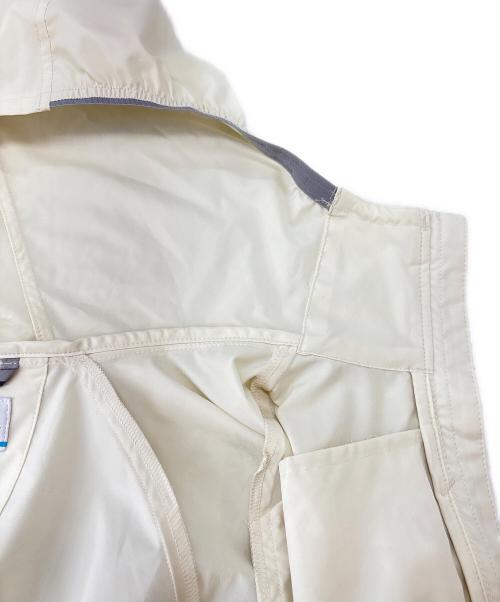 Columbia（コロンビア）Columbia (コロンビア) Columbia　ライトキャニオン ソフトシェルジャケット アイボリー サイズ:Sの古着・服飾アイテム