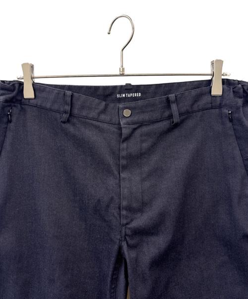 NEW BALANCE（ニューバランス）NEW BALANCE (ニューバランス) NEW BALANCE　MET24 DENIM SLIM TAPERED FIT　テーパードパンツ ネイビー サイズ:XLの古着・服飾アイテム