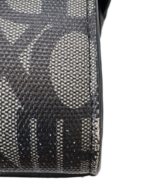 ARMANI EXCHANGE（アルマーニ エクスチェンジ）ARMANI EXCHANGE (アルマーニ エクスチェンジ) ARMANI EXCHANGE　BOXロゴバックル ミニハンドバッグ　ハンドバッグの古着・服飾アイテム
