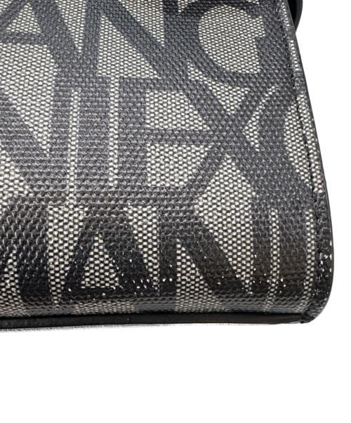 ARMANI EXCHANGE（アルマーニ エクスチェンジ）ARMANI EXCHANGE (アルマーニ エクスチェンジ) ARMANI EXCHANGE　BOXロゴバックル ミニハンドバッグ　ハンドバッグの古着・服飾アイテム