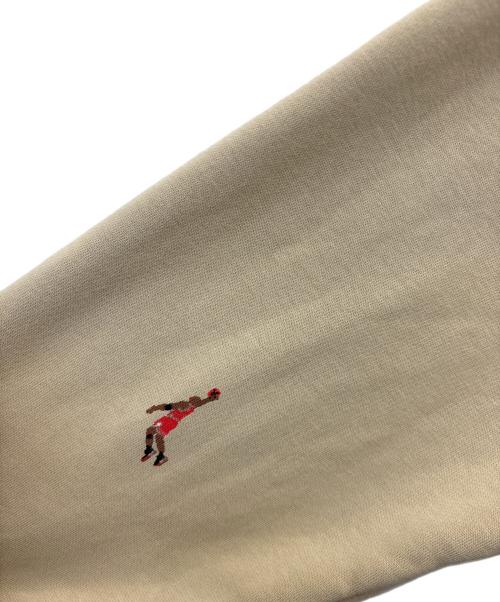 JORDAN BRAND（ジョーダン ブランド）JORDAN BRAND (ジョーダン ブランド) JORDAN BRAND　M J ESS HOL FLC PO スウェット　プルオーバーパーカー ベージュ サイズ:XLの古着・服飾アイテム