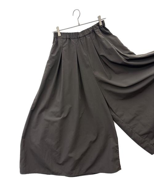 BEARDSLEY（ビアズリー）BEARDSLEY (ビアズリー) BEARDSLEY　タックフレアパンツ ダークブラウン サイズ:1の古着・服飾アイテム