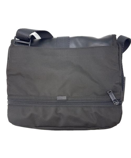 TUMI（トゥミ）TUMI (トゥミ) TUMI　Alpha Bravo　サーヴィス　クロスボディバッグ ブラックの古着・服飾アイテム