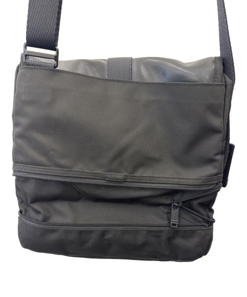 TUMI（トゥミ）TUMI (トゥミ) TUMI　Alpha Bravo　サーヴィス　クロスボディバッグ ブラックの古着・服飾アイテム