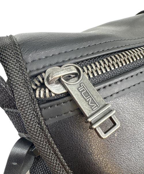 TUMI（トゥミ）TUMI (トゥミ) TUMI　Alpha Bravo　サーヴィス　クロスボディバッグ ブラックの古着・服飾アイテム