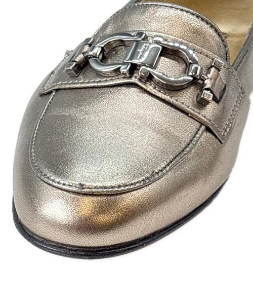 Salvatore Ferragamo（サルヴァトーレ フェラガモ）Salvatore Ferragamo (サルヴァトーレ フェラガモ) Salvatore Ferragamo　ガンチーニ ローファー サイズ:4 1/2の古着・服飾アイテム