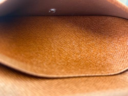 LOUIS VUITTON（ルイ ヴィトン）LOUIS VUITTON (ルイ ヴィトン) LOUIS VUITTON　モノグラム　ポルトモネ・ジップ2つ折り財布 ブラウンの古着・服飾アイテム