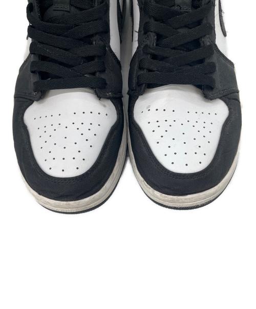 NIKE（ナイキ）NIKE (ナイキ) NIKE  Air Jordan 1 Mid SE  ハイカットスニーカー ホワイト×ブラック×レッド サイズ:29の古着・服飾アイテム