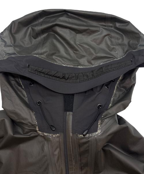 ARC'TERYX（アークテリクス）ARC'TERYX (アークテリクス) ARC'TERYX　ALPHA SL JACKET　ゴアテックスジャケット グレー サイズ:XSの古着・服飾アイテム
