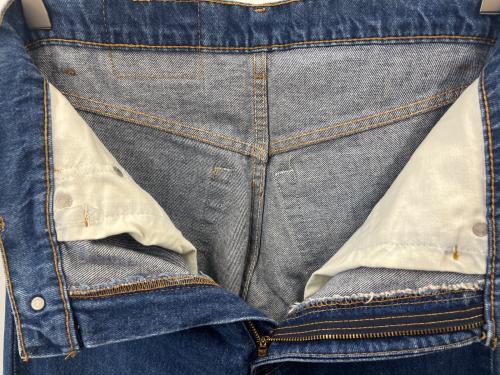 LEVI'S（リーバイス）LEVI'S (リーバイス) LEVI'S　デニムパンツ インディゴ サイズ:W32 L30の古着・服飾アイテム