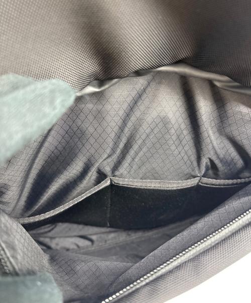 THE NORTH FACE（ザ ノース フェイス）THE NORTH FACE (ザ ノース フェイス) THE NORTH FACE　SHUTTLE DAYPACK　リュックの古着・服飾アイテム