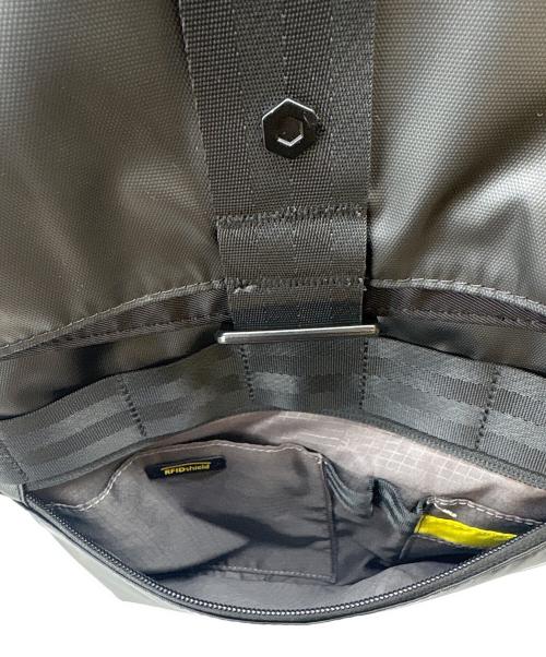Samsonite（サムソナイト）Samsonite (サムソナイト) Samsonite　ヴァンガード 　Rolltop Backpack　リュック ブラックの古着・服飾アイテム