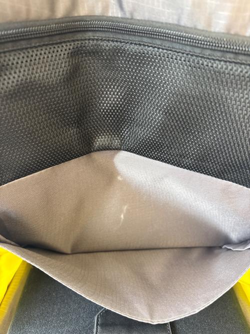 Samsonite（サムソナイト）Samsonite (サムソナイト) Samsonite　ヴァンガード 　Rolltop Backpack　リュック ブラックの古着・服飾アイテム
