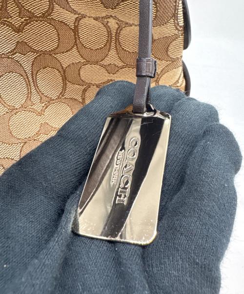 COACH（コーチ）COACH (コーチ) COACH　シグネチャー　ハンドバッグ ベージュ×ブラウンの古着・服飾アイテム