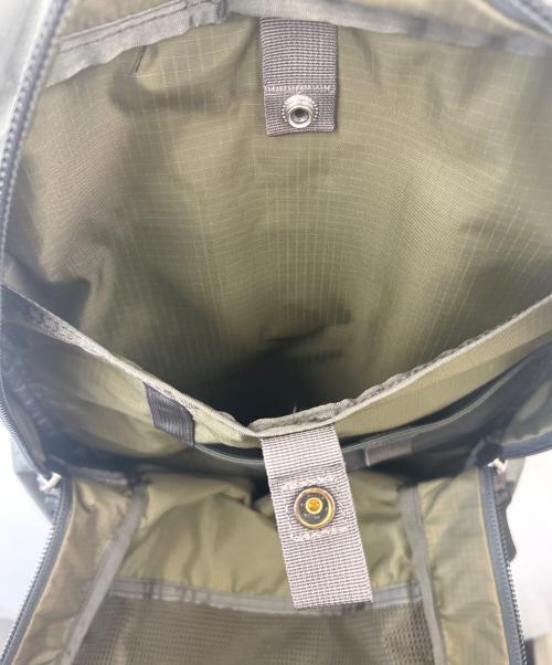 GREGORY（グレゴリー）GREGORY (グレゴリー) GREGORY　カバートソリッドデイ　バックパック グレーの古着・服飾アイテム