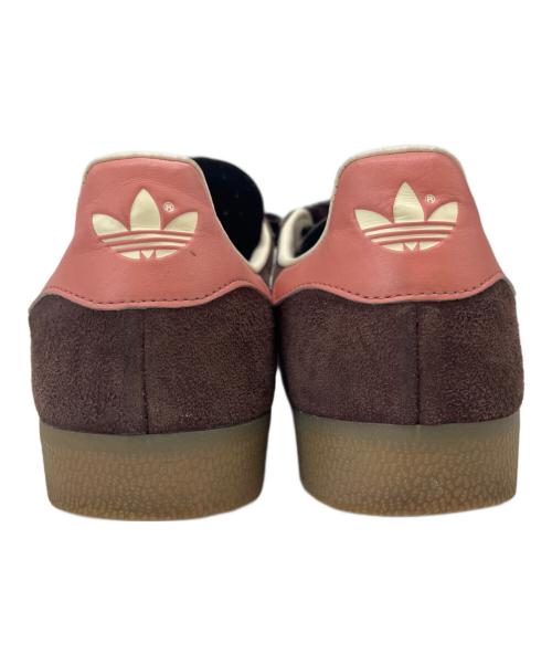 adidas（アディダス）adidas (アディダス) adidas  GAZELLE  スニーカー ブラウン×ピンク サイズ:27.5の古着・服飾アイテム