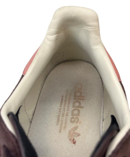 adidas（アディダス）adidas (アディダス) adidas  GAZELLE  スニーカー ブラウン×ピンク サイズ:27.5の古着・服飾アイテム
