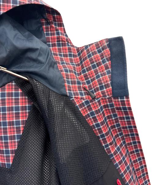 THE NORTH FACE（ザ ノース フェイス）THE NORTH FACE (ザ ノース フェイス) THE NORTH FACE 　NATURALHIT JACKET レッド×ネイビー サイズ:Sの古着・服飾アイテム