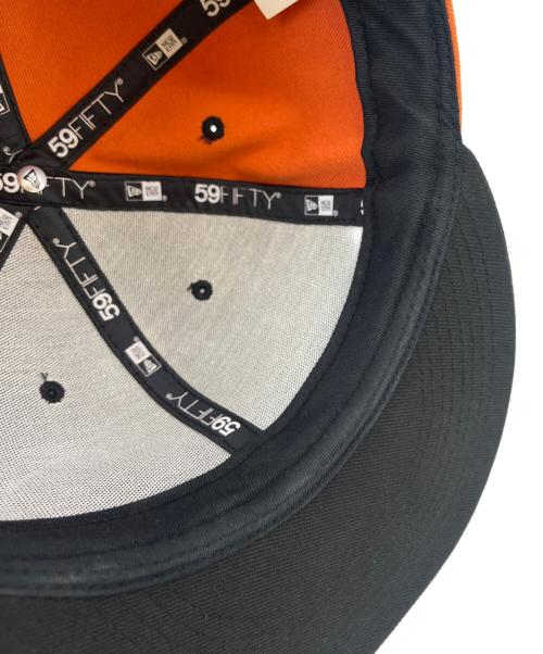 New Era（ニューエラ）New Era (ニューエラ) SUPREME (シュプリーム) New Era × Supreme  21SS GONZ LOGO  キャップ オレンジ×ブラック サイズ:7 1/2 59.6の古着・服飾アイテム