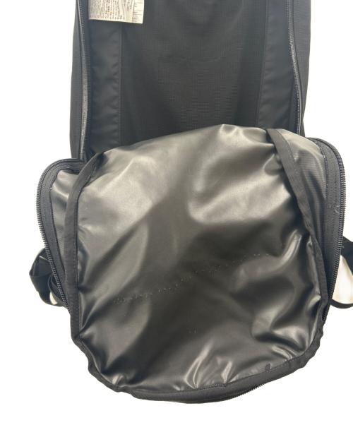 ARC'TERYX（アークテリクス）ARC'TERYX (アークテリクス) ARC'TERYX 　ARRO 22 BACKPACK リュック ブラックの古着・服飾アイテム