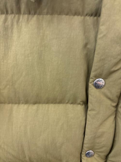 THE NORTH FACE（ザ ノース フェイス）THE NORTH FACE (ザ ノース フェイス) THE NORTH FACE キャンプシエラショート ダウンジャケット かーき サイズ:Lの古着・服飾アイテム