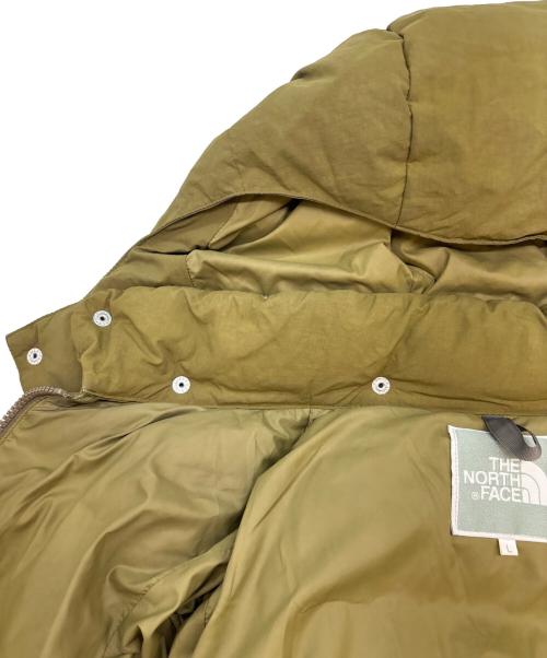 THE NORTH FACE（ザ ノース フェイス）THE NORTH FACE (ザ ノース フェイス) THE NORTH FACE キャンプシエラショート ダウンジャケット かーき サイズ:Lの古着・服飾アイテム