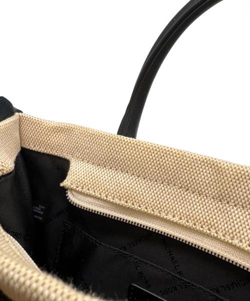 MICHAEL KORS（マイケルコース）MICHAEL KORS (マイケルコース) MICHAEL KORS 　2WAYショルダーバッグ アイボリー×ブラックの古着・服飾アイテム