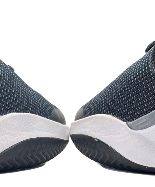 NIKE（ナイキ）NIKE (ナイキ) NIKE　RENEW ELEVATE III　スニーカー ブラック×グレー サイズ:28の古着・服飾アイテム