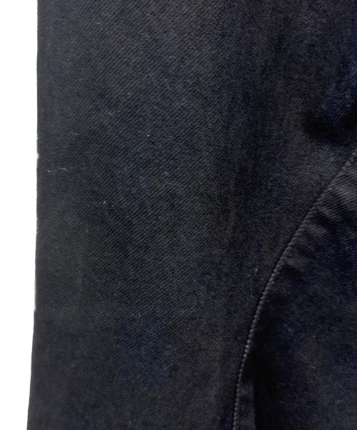 NVRFRGT（ネヴァーフォーゲット）NVRFRGT (ネヴァーフォーゲット) NVRFRGT　COATING 3D TWISTED LEG JEANS　ジーンズ インディゴ サイズ:1の古着・服飾アイテム