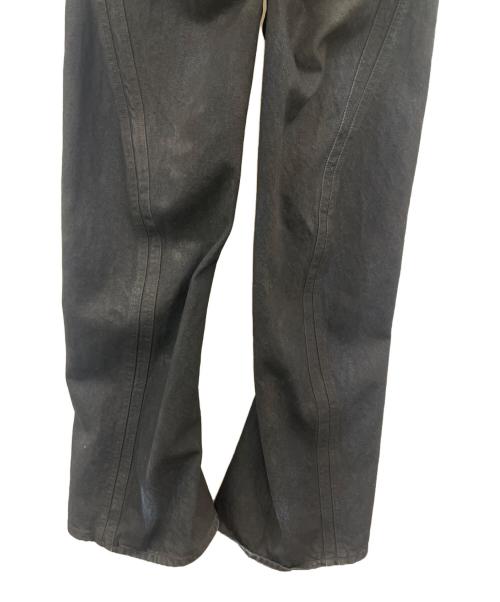 NVRFRGT（ネヴァーフォーゲット）NVRFRGT (ネヴァーフォーゲット) NVRFRGT　COATING 3D TWISTED LEG JEANS　ジーンズ インディゴ サイズ:1の古着・服飾アイテム