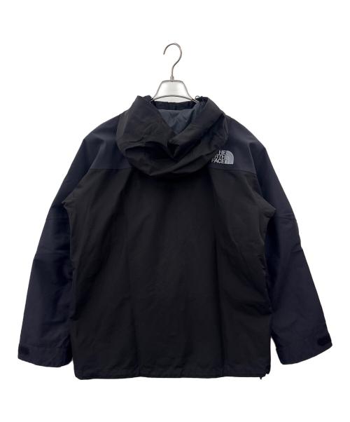 THE NORTH FACE（ザ ノース フェイス）THE NORTH FACE (ザ ノース フェイス) THE NORTH FACE　マウンテンジャケット ネイビー×ブラック サイズ:Lの古着・服飾アイテム