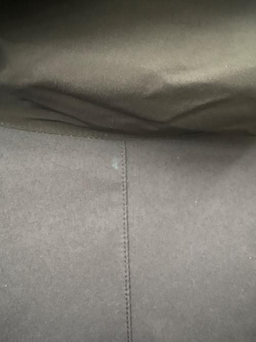 THE NORTH FACE（ザ ノース フェイス）THE NORTH FACE (ザ ノース フェイス) THE NORTH FACE　マウンテンジャケット ネイビー×ブラック サイズ:Lの古着・服飾アイテム