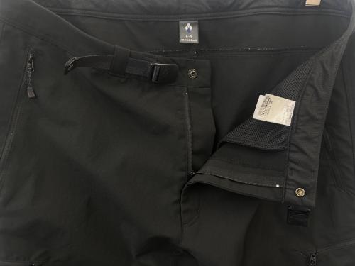 mont-bell（モンベル）mont-bell (モンベル) mont-bell  サウスリム パンツ ブラック サイズ:L-Sの古着・服飾アイテム