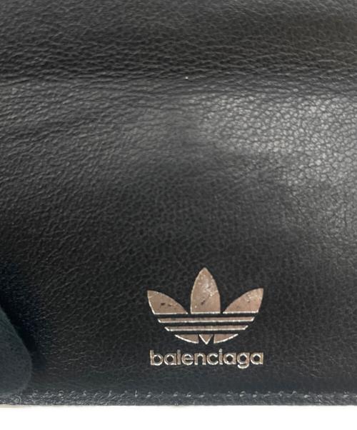 BALENCIAGA（バレンシアガ）BALENCIAGA (バレンシアガ) adidas (アディダス) BALENCIAGA × adidas  3つ折り財布 ホワイト×ブラックの古着・服飾アイテム