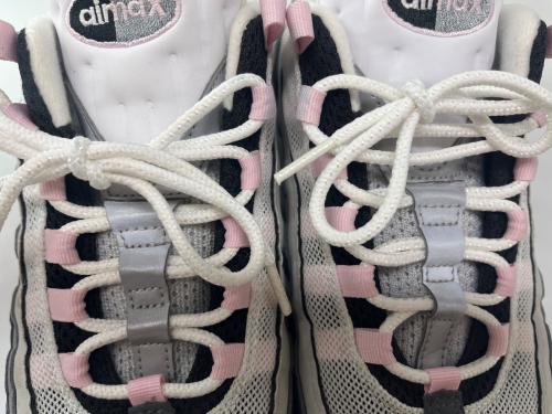 NIKE（ナイキ）NIKE (ナイキ) NIKE AIR MAX 95 PREMIUM グレー×ピンク サイズ:27.5の古着・服飾アイテム